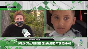 Darek, tenemos un mensaje para ti de parte de tu familia. Si nos estás  viendo, por favor, ponte en contacto con ellos., Triste mensaje de la tía  de este niño de 13 años que ha desaparecido en Puerto ...