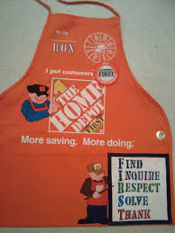 Lil Ron 07262011 Home Depot Apron Christmas Yard Art Home Depot