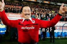 'tan sri' is a title given by our sultans or king for persons who have done a good service for the nation! Vincent Tan Biography Wife Net Worth Daughters House Family Rumors