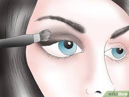 Liquid eyeliner learn everything you want about liquid eyeliner with the wikihow liquid eyeliner category. 3 Ways To Do Emo Makeup Wikihow Fun