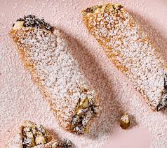 Best Authentic Sicilian Cannoli Recipe - Cucinabyelena