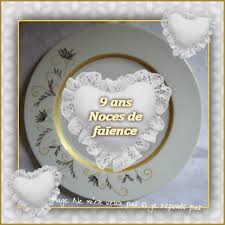 Calendrier des anniversaires de mariages avec significations chaque année, on se doit de fêter nos anniversaires de mariage que cela soit pour la noce de coton ou pour la noce de chêne aprés voici la signification de chaque année des noces anniversaire de mariage de 1 à 80 ans de vie commune. 9 Ans De Mariage 9 Ans De Mariage Annee De Mariage Noces
