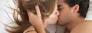 Liebe ist, wenn ein kuss das herz berührt. Sex Die Popularsten Sex Mythen Was Wirklich Passiert Im Bett Brigitte De