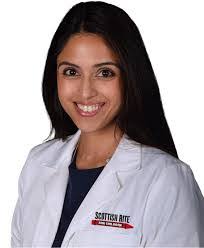 Pamela Alberts's Instagram, Twitter & Facebook