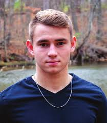 Class of 2023 Shines at Senior Award Night