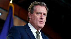 Republicans grill military