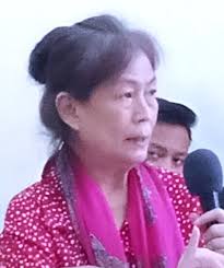 Dia sering membawakan makanan, membantu bawang putih membereskan rumah, atau hanya menemani bawang putih dan ayahnya ngobrol. Notaris Olivia Dituntut 2 Tahun Kembalikan Uang 15 Miliar Sesuai Arahan Lukman Dalton Beritalima Com