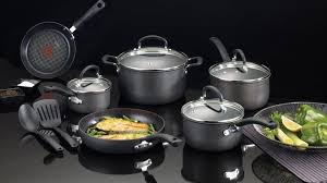 Featuring a nonstick interior and a ceramic exterior, this cookware set is built to last. Our Favorite Cookware Sets In 2021 Cnet