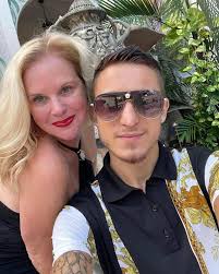 Alexander J Herrmann (@sasha_herrmann) • Instagram photos and videos