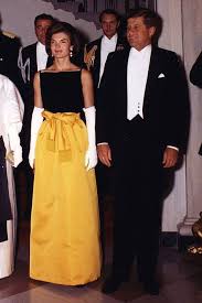 The event was the first time an american president dined at the palace since 1918 and was. Jackie Kennedy Style Lessons Jackie Kennedy Style Jacqueline Kennedy Style Jackie O Style