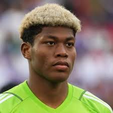 4th and goal, who gettin it, this dude or larry Csonka  ?..............https://www.facebook.com/share/p/1BXWhQyEvK/