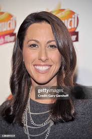 619 Janet Grey Photos & High Res Pictures