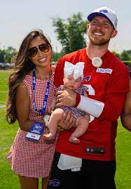 Shane Buechele Wife | TikTok