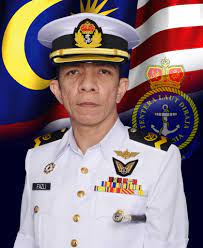 Tentera laut diraja malaysia laksamana armada 1 laksamana laksamana madya laksamana muda 2 laksamana pertama kepten tldm komander tldm leftenan komander tldm leftenan tldm leftenan madya tldm leftenan muda tldm pegawai kadet kanan kadet; B1rinysfphbelm