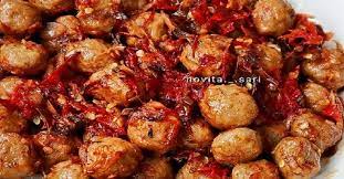 Resep pentol bakso masak kuning, cocok buat ngemil tapi cocok juga buat dimakan pakai nasi^^bahan: Resep Membuat Pentol Mercon Bumbu Sambalnya Super Pedas Bikin Ketagihan