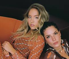 Their relationship rumor first started when they appeared together in a public event. Halsey And Sydney Sweeney To Star In Upcoming Tv Series The Player S Table Coup De Main Magazine
