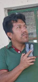 Has anyone been approached by a Hispanic couple claiming to be struggling?  I was approached by them at HEB