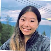 Evelyn Chin's Instagram, Twitter & Facebook