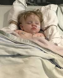 Je veux simplement ce qu'il y a de mieux pour notre fils. » Liam est né au  Costa Rica avec une thalassémie majeure, une condition qui empêche son  corps de produire