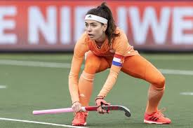 She plays as a midfielder and is also part of the dutch club amsterdam hockey & bandy club. Welten Fears A Serious Injury And Has Already Finished The European Hockey Championship De Guidi Is Positive About Participating Other Sports