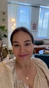 Jenna Poppe's Instagram, Twitter & Facebook