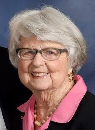 Jeanne Dove's Instagram, Twitter & Facebook