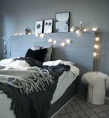 1001 versions stylees de chambre blanche et grise tete de lit guirlande chambre calme tete de lit guirlande lumineuse