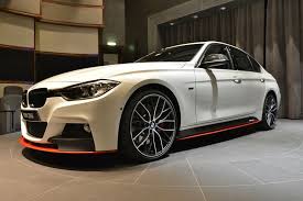 Mw Abu Dhabi Dealerships Shows A Bmw F30 3 Series With Bmw M Performance Parts And A Tuning Chip The Look Of This F30 335i Is Quit Bmw Bmw Cars Car Accessories