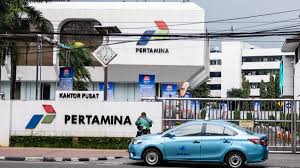 Pipa pertamina meledak, wn china operator crane proyek kereta cepat hangus terbakar. C E9mdqftdq3tm