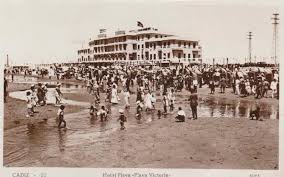 A hotel which is perfect for holidays or business trips, with a spa and discounts available for those wanting to play golf at nearby courses. Cadiz 22 Hotel Playa Playa Victoria Alfa Guilera Circulada En 1938 Postales Espana Antigua Hasta 1939 Andalucia Manuskript Nbsp Nbsp Papierantiquitat El Saber Si Ocupa Lugar