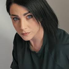 Kim Hammar's Instagram, Twitter & Facebook