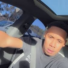 Sal Barone's Instagram, Twitter & Facebook