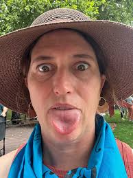 Last full day with B17 Dancing Queen today and I introduced her to my  daughter's didgeridoo (yes she really has one) that made her feel at home.  She decided to join in