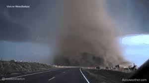 Gifs.com is the fastest way to create animated gifs from youtube, facebook, vimeo and other video sites. Tornade En Georgie Flood