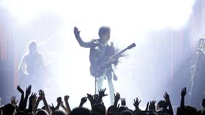 Itulah daftar tangga lagu indonesia terbaru 2016 dan akan selalu saya update setiap bulannya. Musik Prince Masih Abadi Di Tangga Lagu