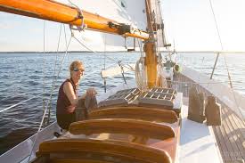 Sailing On Seraffyn Sailing English Channel Lyle