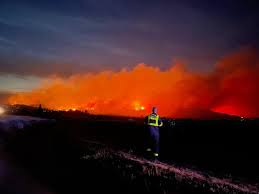 Il avait déjà parcouru 800 hectares à 22h10, a indiqué la préfecture de l'aude dans un communiqué. 2pepg9a8liuoqm
