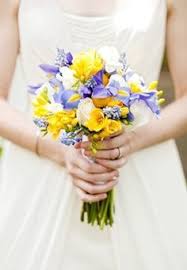 Iris And Daffodil Bouquet Google Search Flower Bouquet Wedding Yellow Wedding Bouquet Daffodil Bouquet
