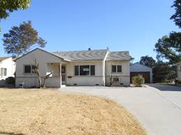 833 West D Street Ontario Ca 91762 San Bernardino County Hud Homes Case Number 048 420002 Hud Homes For Sale Hud Homes Banks House Hud Homes For Sale
