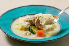 素材の旨味がじゅわ〜「高野豆腐のほっこりシチュー」【秋元シェフ考案】 - macaroni