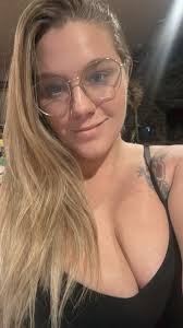 Hi. My name is isabell, I live near you. Will you accept me as your friend?  💚📍 Where are you from?