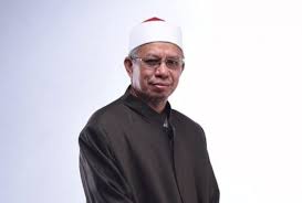 Presiden india, menunjuk pemimpin yang mendapat dukungan mayoritas. Mufti Wilayah Dilantik Sebagai Menteri Di Jabatan Perdana Menteri Hal Ehwal Agama