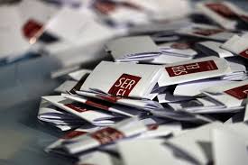 Mientras que sichel, en chile vamos, se llevó 139 preferencias. Mismos Vocales Protocolo De Sellado De Urnas Un Solo Conteo Y Sin Voto Anticipado La Apuesta Que Evalua El Gobierno Para Dividir Las Elecciones De Abril En Dos Jornadas La Tercera