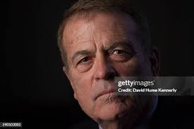 446.203 fotos e imágenes de alta resolución de Chris Posada