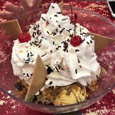 most amazing ice cream sundaes