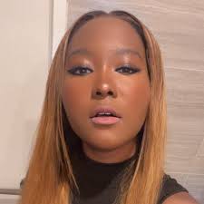 Love is the only gold. #CELUMIERE @beyonceparfums