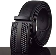 En effet, la ceinture sert avant tout à tenir votre pantalon. Ceinture Homme En Cuir Noir A Grain Surpiqure Only Gentlemen Com