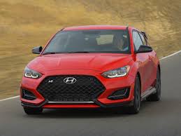 Fuel consumption for the 2018 hyundai veloster is dependent on the type of engine, transmission, or model chosen. 2020 Hyundai Veloster N Review J D Power