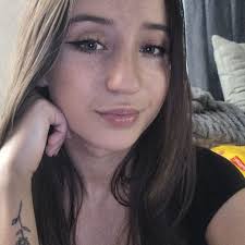 Is the 7brew blondie sweet as is?