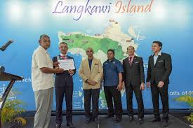 Penghargaan senarai sekolah yang mengambil penghargaan senarai sekolah jasamu dikenang, budimu disanjung. Majlis Budimu Disanjung Jasamu Dikenang Lembaga Pembangunan Langkawi